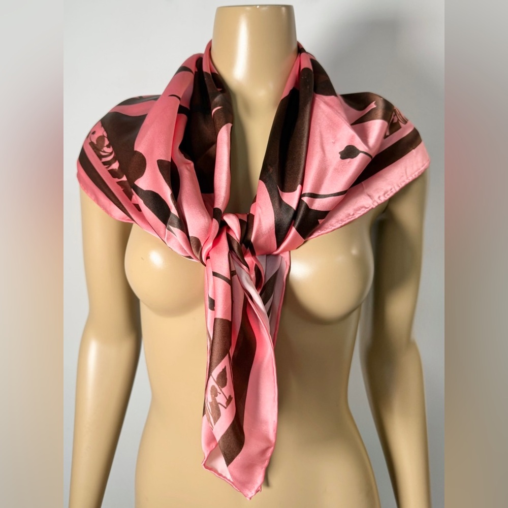 Ted Baker London NWT 100% Silk Scarf Pink Printed Floral Square